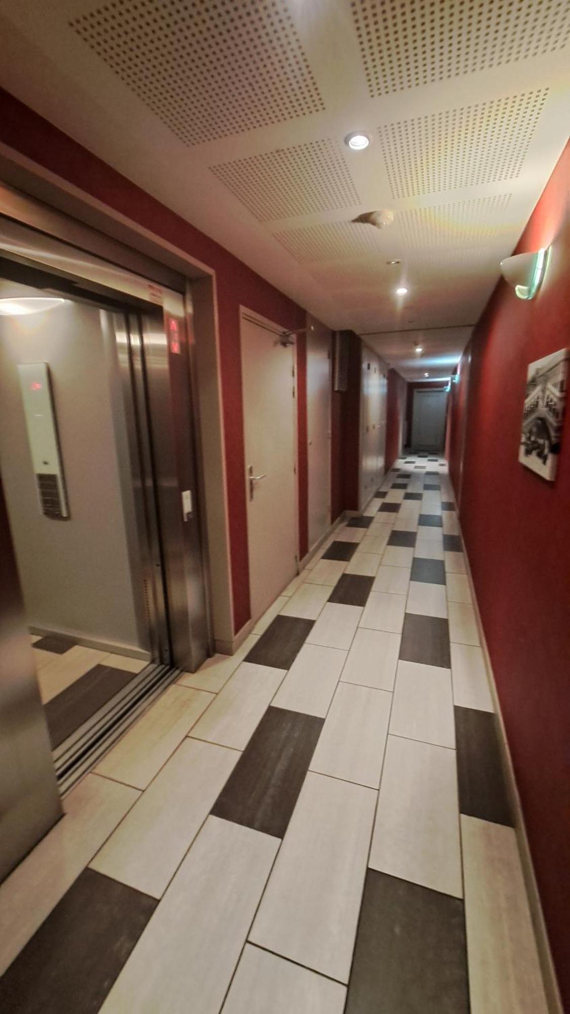 סן פריסט Appartement Cosy 3 Pieces Avec Garage Privatif מראה חיצוני תמונה